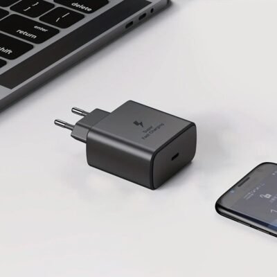Ultra-Fast 45W USB-C Charger Kit with Type-C Cable for Samsung Galaxy S22/S23 & More
